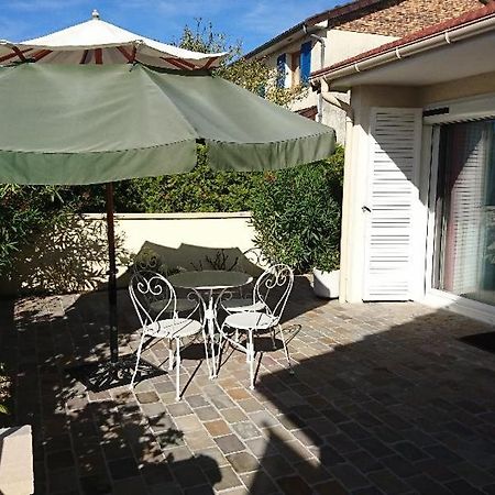 Chez Maryna Bed and Breakfast Longpont-sur-Orge Exterior foto